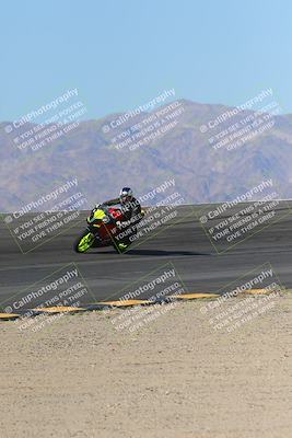 media/Nov-12-2023-SoCal Trackdays (Sun) [[5d1fba4e7d]]/Bowl (930am)/